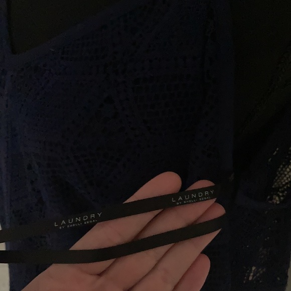 Lovely - Laundry by Shelli Segal Los Angela’s - Size 6 Navy Blue Lace Dress - Picture 10 of 16